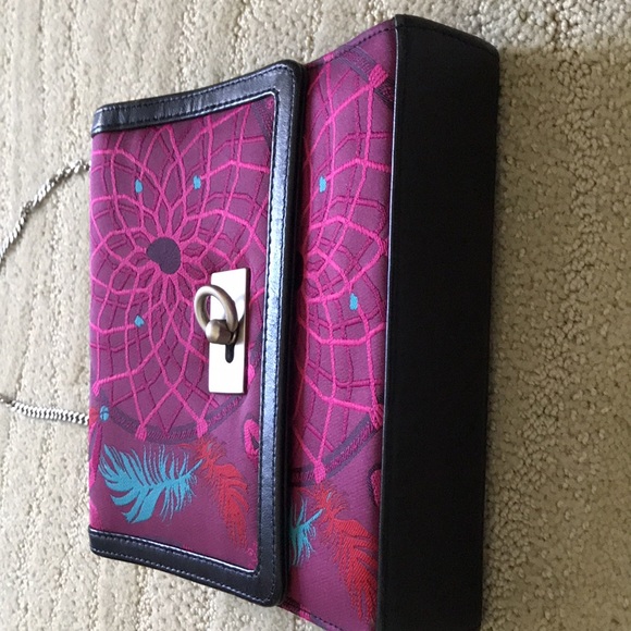 Pineda Covalin Shoulder Purse - Picture 5 of 6